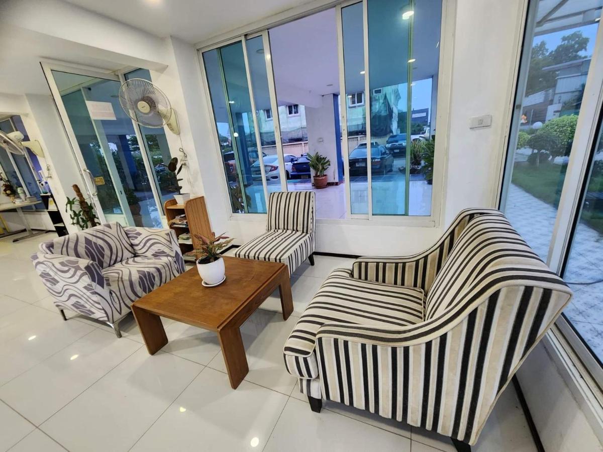 Psm At Donmueng Motel Bangkok Exterior photo